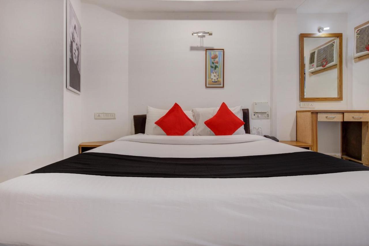 Capital O 77295 Hotel Bansidhar Bhuvan Bombaj Zewnętrze zdjęcie